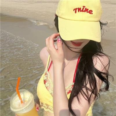 一村之长之贵妇还乡